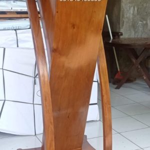 podium minimalis lengkung Full Jati (4)