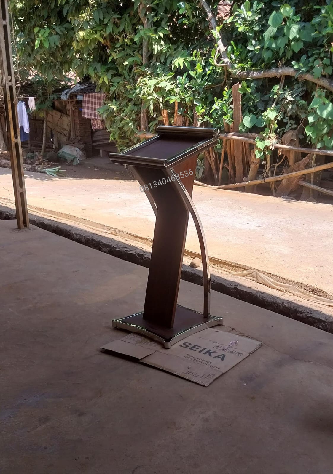 podium minimalis stainless (1)